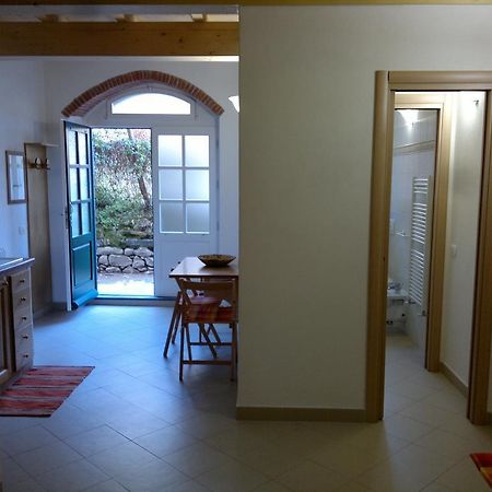 Ferienwohnung Antica Darsena Levanto Zimmer foto